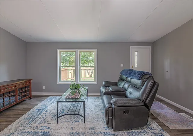 Photo 4 of Sale Pending at 7071 Tilton Rd, Bloomfield, NY 14469 | MLS# R1705061 | Listing updated on 2026-08-21