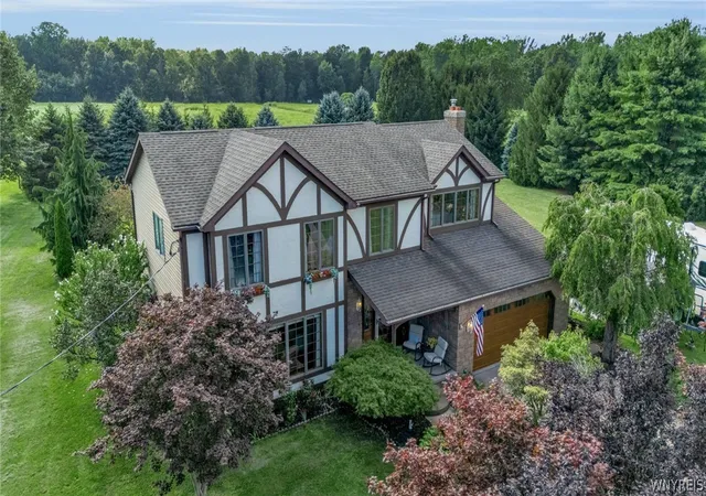 Photo 2 of Sale Pending at 4568 Royalton Ctr Rd, Gasport, NY 14067 | MLS# B1704976 | Listing updated on 2026-08-19