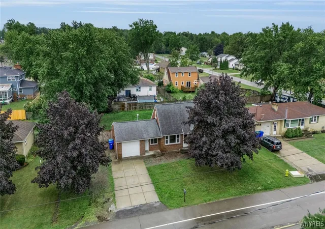 Photo 2 of Single family home for sale at 3773 Sowles Rd, Hamburg, NY 14075 | MLS# B1705602 | Listing updated on 2026-09-15