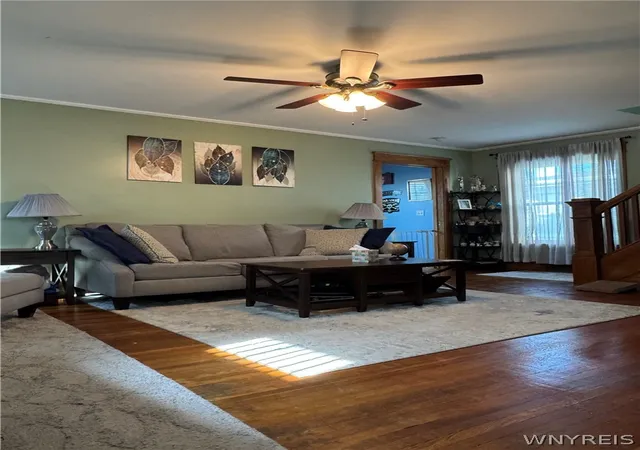 Photo 3 of Sale Pending at 207 Wardman Rd, Buffalo, NY 14217 | MLS# B1705759 | Listing updated on 2026-09-04