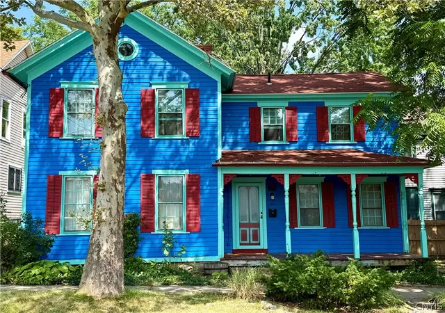 Photo 1 of Sale Pending at 304 Howard St, Syracuse, NY 13203 | MLS# S1705563 | Listing updated on 2026-08-31