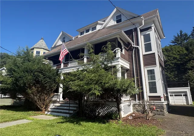 Photo 2 of Single family home for sale at 27 Cedar St, Oneonta, NY 13820 | MLS# R1705830 | Listing updated on 2026-09-09