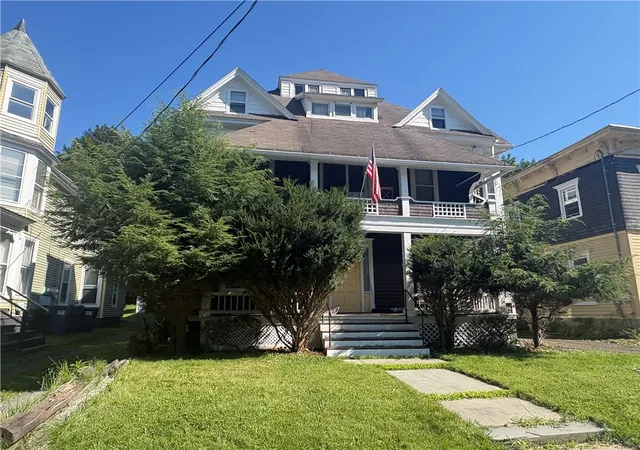 Photo 3 of Single family home for sale at 27 Cedar St, Oneonta, NY 13820 | MLS# R1705830 | Listing updated on 2026-09-09