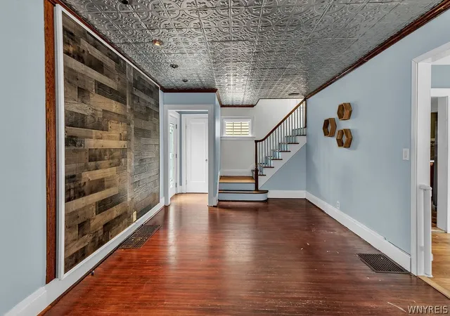 Photo 3 of Sale Pending at 22 Bewley Pkwy, Lockport, NY 14094 | MLS# B1705622 | Listing updated on 2026-08-26