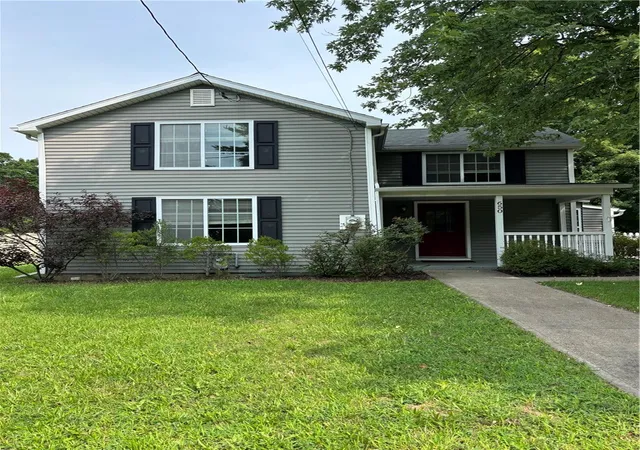 Photo 2 of Sale Pending at 650 W Broad St, Horseheads, NY 14845 | MLS# R1705693 | Listing updated on 2026-08-22