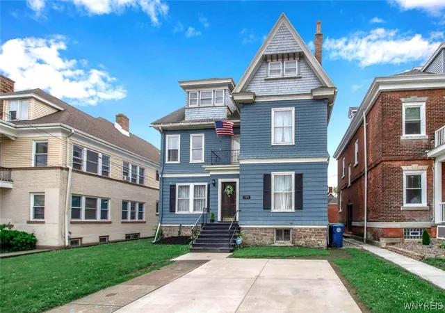 Photo 1 of Single family home for sale at 531 Buffalo Ave, Niagara Falls, NY 14303 | MLS# B1702584 | Listing updated on 2026-08-10