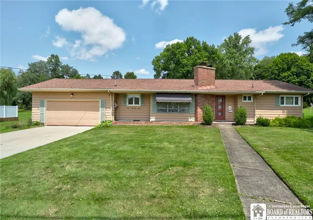 Photo 2 of Single family home for sale at 239 Camp St, Jamestown, NY 14701 | MLS# R1705599 | Listing updated on 2026-09-04