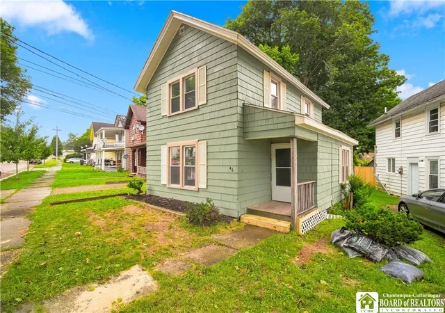 Photo 2 of Single family home for sale at 46 Bowen St, Jamestown, NY 14701 | MLS# R1705729 | Listing updated on 2026-09-09