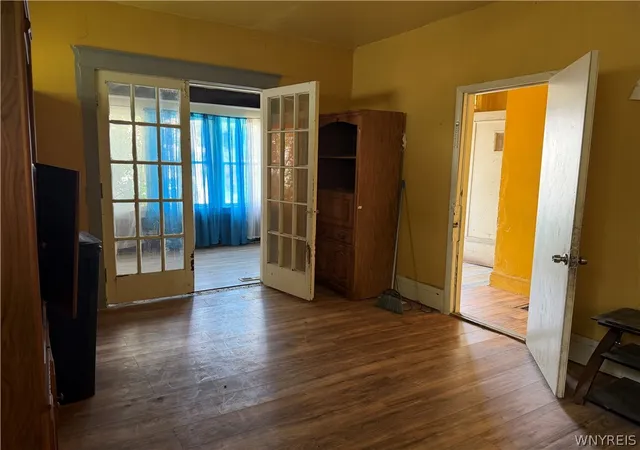 Listing Photo 5 - Condo for sale in building located at 27 Cayuga St, Buffalo, NY 14620