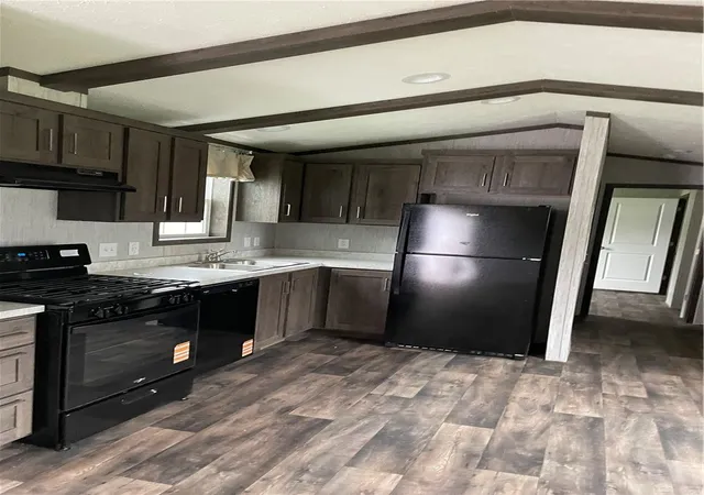 Photo 3 of Manufactured home for sale at 53 Northrup Ln, Farmington, NY 14425 | MLS# R1705919 | Listing updated on 2026-08-10