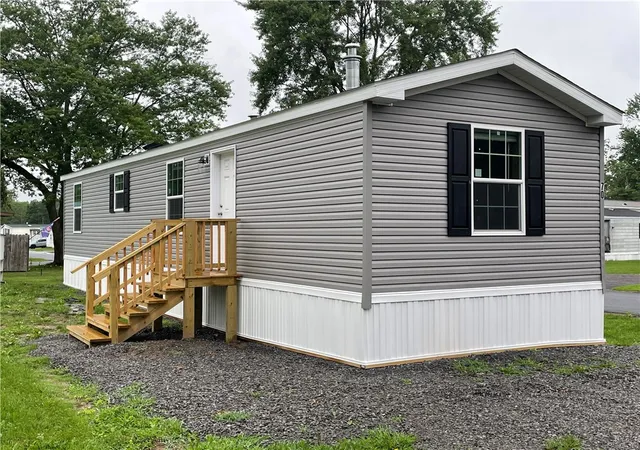 Manufactured home for sale at 70 1st Street, Farmington, NY 14425 | MLS# R1705926