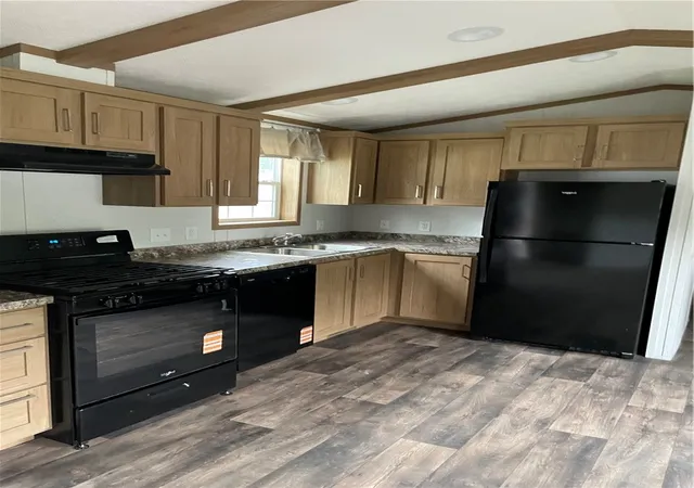 Photo 3 of Manufactured home for sale at 70 1st Street, Farmington, NY 14425 | MLS# R1705926 | Listing updated on 2026-08-10