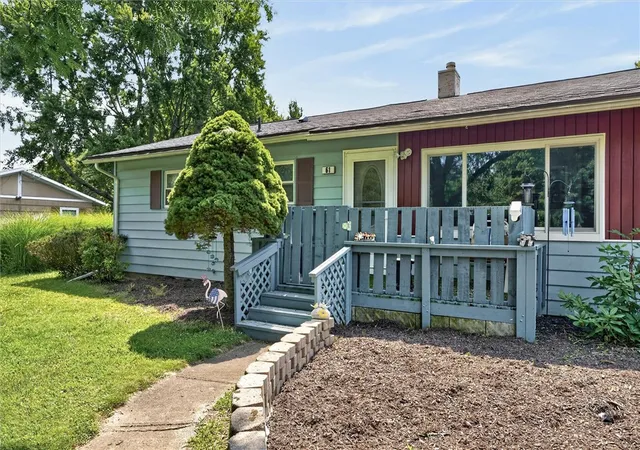 Photo 2 of Sale Pending at 61 Faircrest Rd, Rochester, NY 14623 | MLS# R1705598 | Listing updated on 2026-08-20