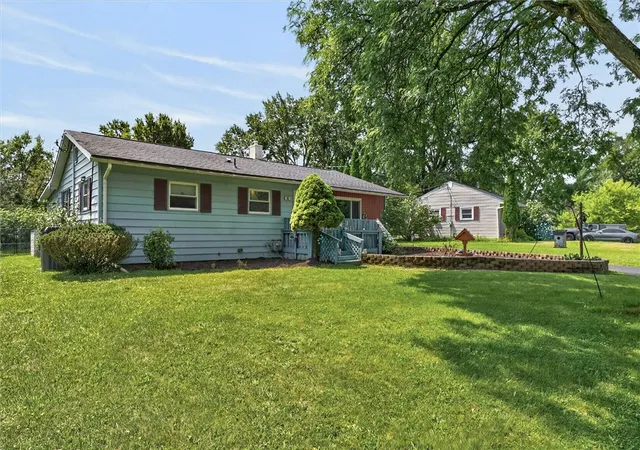 Photo 3 of Sale Pending at 61 Faircrest Rd, Rochester, NY 14623 | MLS# R1705598 | Listing updated on 2026-08-20