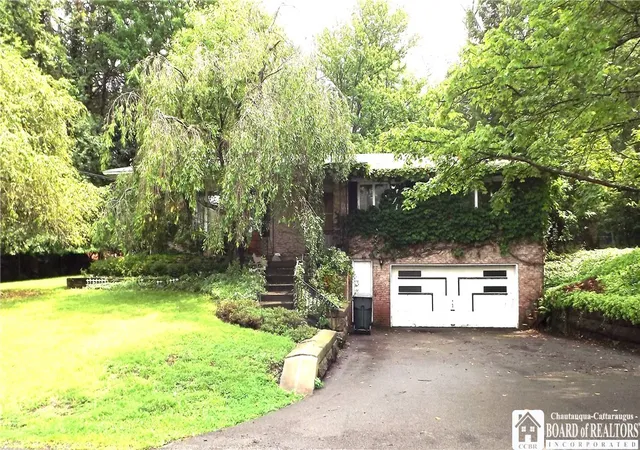 Photo 1 of Single family home for sale at 19 Cobbe Cir, Jamestown, NY 14701 | MLS# R1705808 | Listing updated on 2026-09-12