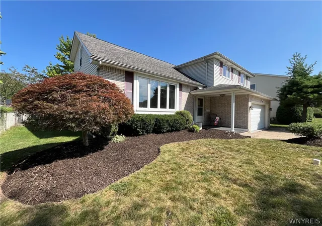 Photo 2 of Sale Pending at 219 Sagewood, Buffalo, NY 14221 | MLS# B1704815 | Listing updated on 2026-08-18