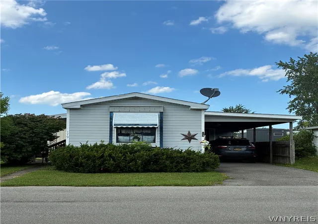 Photo 1 of Manufactured home for sale at 6035 S 179 Transit Brookside Ave Rd #179, Lockport, NY 14094 | MLS# B1704786 | Listing updated on 2026-08-20