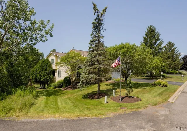 Photo 3 of Single family home for sale at 4541 Ashfield Ter, Syracuse, NY 13215 | MLS# S1696192 | Listing updated on 2026-09-08