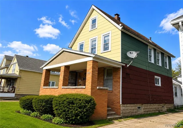 Photo 2 of Single family home for sale at 45 Roma Ave, Buffalo, NY 14215 | MLS# B1702084 | Listing updated on 2026-08-29