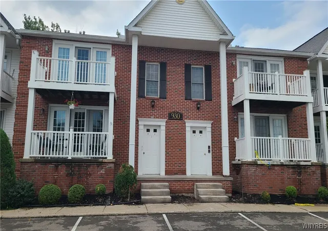 Photo 1 of Sale Pending at 930 Hopkins Rd #E, Buffalo, NY 14221 | MLS# B1705464 | Listing updated on 2026-08-18