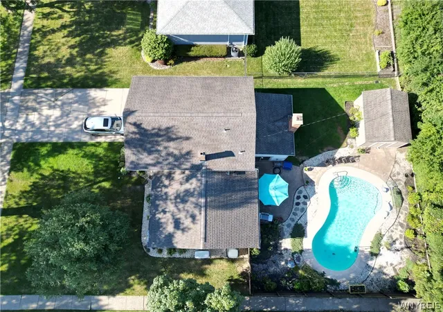 Photo 2 of Sale Pending at 95 Cindy Dr, Buffalo, NY 14221 | MLS# B1705811 | Listing updated on 2026-08-19