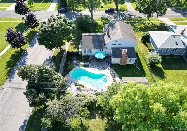 Photo 3 of Sale Pending at 95 Cindy Dr, Buffalo, NY 14221 | MLS# B1705811 | Listing updated on 2026-08-19