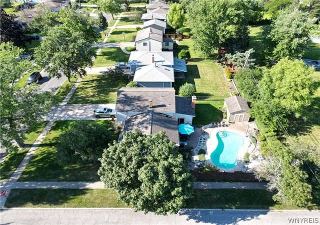 Photo 3 of Sale Pending at 95 Cindy Dr, Buffalo, NY 14221 | MLS# B1705811 | Listing updated on 2026-08-19
