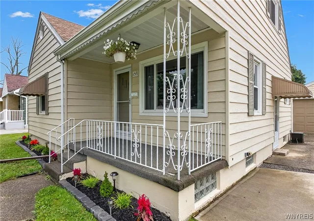 Photo 3 of Sale Pending at 159 16th Avenue, North Tonawanda, NY 14120 | MLS# B1705932 | Listing updated on 2026-08-20