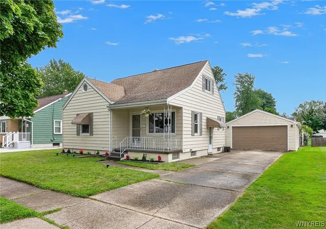 Photo 4 of Sale Pending at 159 16th Avenue, North Tonawanda, NY 14120 | MLS# B1705932 | Listing updated on 2026-08-20