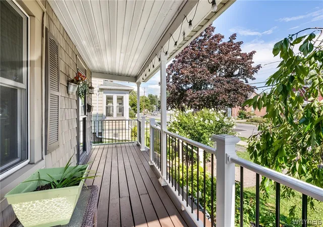 Photo 3 of Sale Pending at 70 Minerva St, Tonawanda, NY 14150 | MLS# B1702097 | Listing updated on 2026-08-31