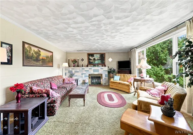Photo 4 of Single family home for sale at 7902 Back Crk Rd, Hamburg, NY 14075 | MLS# B1705681 | Listing updated on 2026-09-12