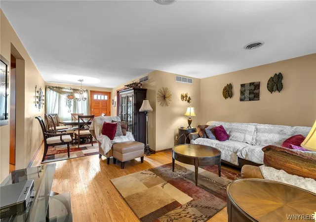 Photo 3 of Sale Pending at 145 Cresthaven Dr, Buffalo, NY 14225 | MLS# B1705893 | Listing updated on 2026-08-13