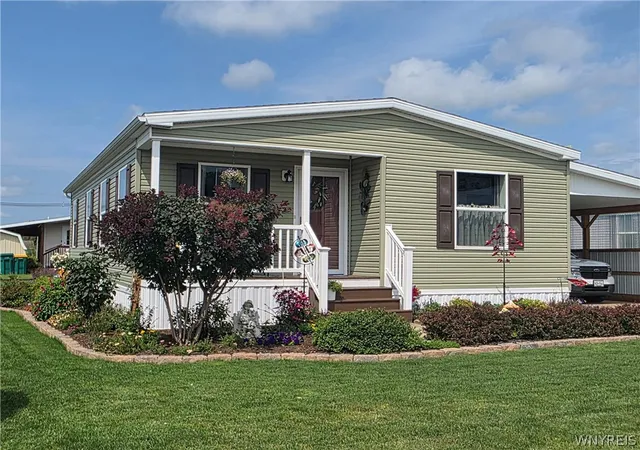 Photo 1 of Sale Pending at 439 Bristol Ln, Arcade, NY 14009 | MLS# B1705976 | Listing updated on 2026-09-16