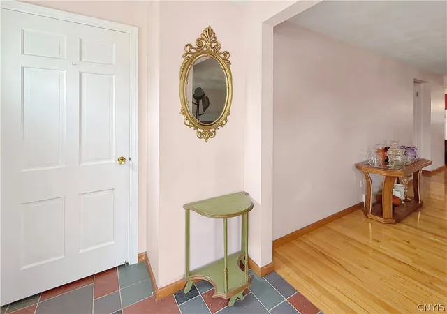 Photo 2 of Sale Pending at 119 Longwood Dr, East Syracuse, NY 13057 | MLS# S1705297 | Listing updated on 2026-09-14