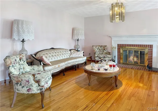 Photo 3 of Sale Pending at 119 Longwood Dr, East Syracuse, NY 13057 | MLS# S1705297 | Listing updated on 2026-09-14