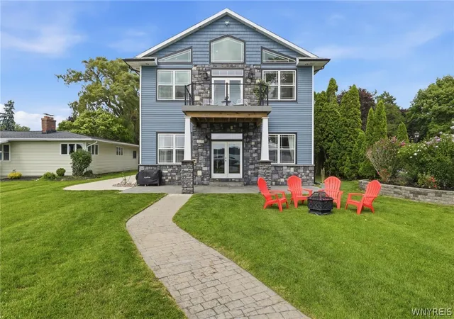 Photo 4 of Single family home for sale at 2490 River Rd, Niagara Falls, NY 14304 | MLS# B1705680 | Listing updated on 2026-09-06