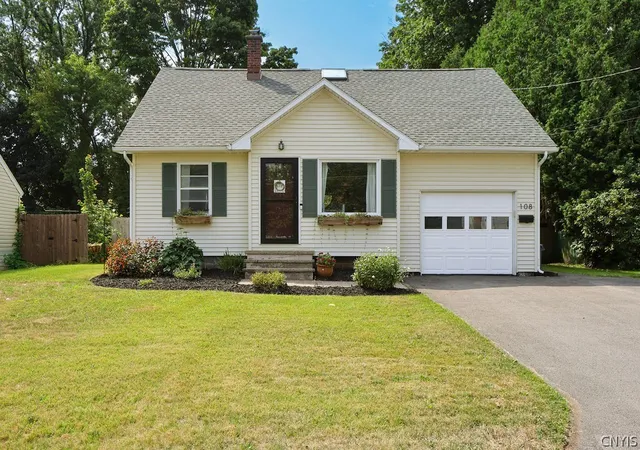 Photo 1 of Sale Pending at 108 Stephen Pl, Syracuse, NY 13212 | MLS# S1705588 | Listing updated on 2026-08-15