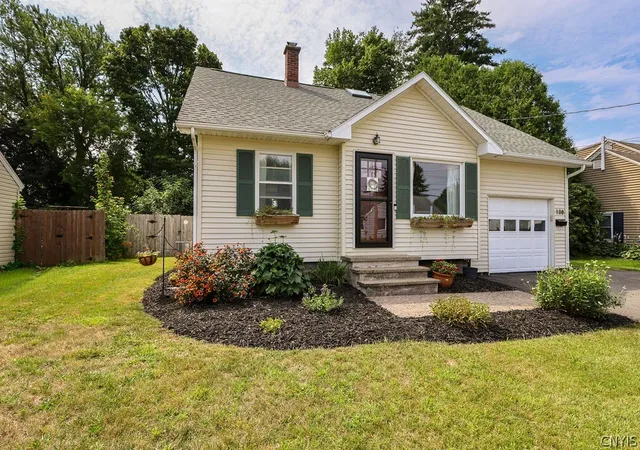 Photo 2 of Sale Pending at 108 Stephen Pl, Syracuse, NY 13212 | MLS# S1705588 | Listing updated on 2026-08-15