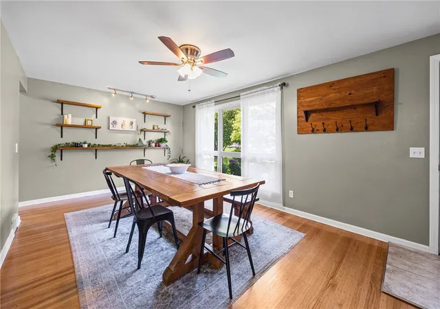 Photo 4 of Sale Pending at 265 Woodruff Dr, Webster, NY 14580 | MLS# R1703705 | Listing updated on 2026-08-20