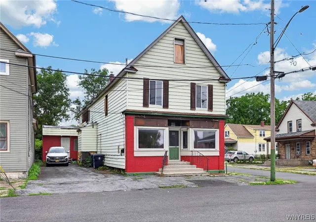 Photo 2 of Sale Pending at 1 Warsaw St, Lackawanna, NY 14218 | MLS# B1704556 | Listing updated on 2026-09-09