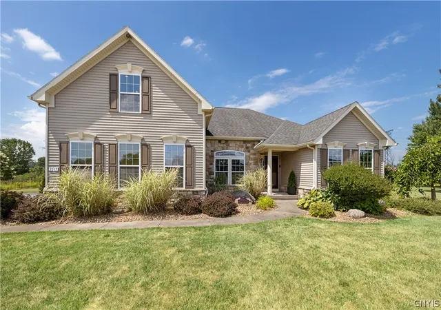 Photo 2 of Sale Pending at 9517 Longford Path, Brewerton, NY 13029 | MLS# S1704921 | Listing updated on 2026-08-18