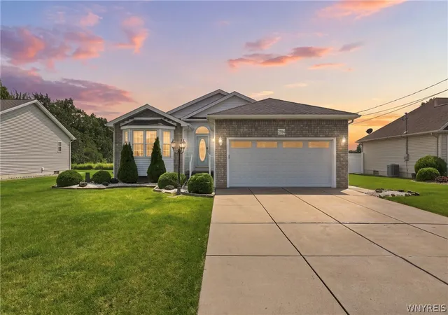 Photo 2 of Sale Pending at 2584 Ferchen St, Niagara Falls, NY 14304 | MLS# B1706066 | Listing updated on 2026-08-28