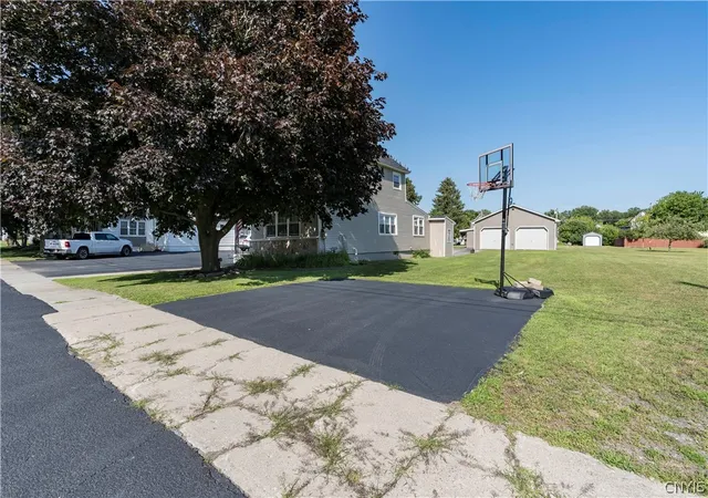 Photo 3 of Single family home for sale at 140 Boon St, Watertown, NY 13601 | MLS# S1705865 | Listing updated on 2026-08-18
