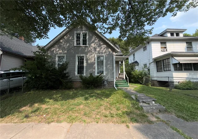 Photo 1 of Sale Pending at 60 Hoff St, Rochester, NY 14621 | MLS# R1702433 | Listing updated on 2026-09-01