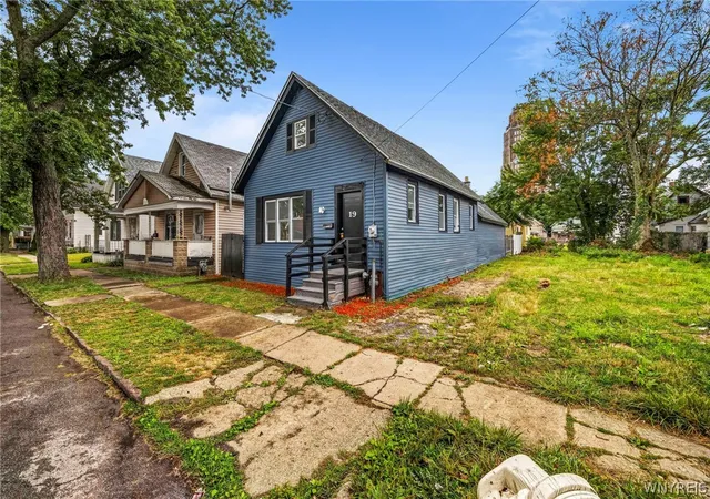 Single family home for sale at 19 Concord St, Buffalo, NY 14212 | MLS# B1706144
