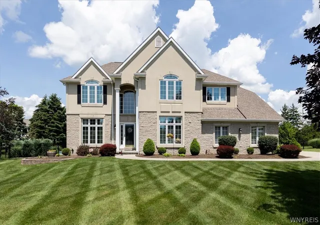 Photo 1 of Sale Pending at 8184 Driftwood Ct, Buffalo, NY 14221 | MLS# B1706122 | Listing updated on 2026-08-28