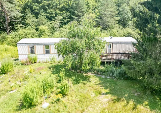 Photo 3 of Manufactured home for sale at 4166 Dryden Rd, Walton, NY 13856 | MLS# R1706141 | Listing updated on 2026-08-11