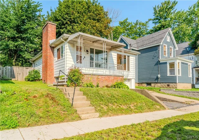 Photo 4 of Sale Pending at 112 5th Avenue, Oswego, NY 13126 | MLS# S1703067 | Listing updated on 2026-08-25
