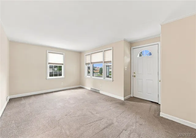 Photo 2 of Sale Pending at 206 Marjorie Dr, Buffalo, NY 14223 | MLS# B1706222 | Listing updated on 2026-09-08