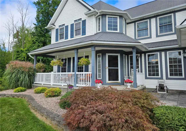 Photo 2 of Sale Pending at 1159 Channing Woods Dr, Webster, NY 14580 | MLS# R1704323 | Listing updated on 2026-09-08